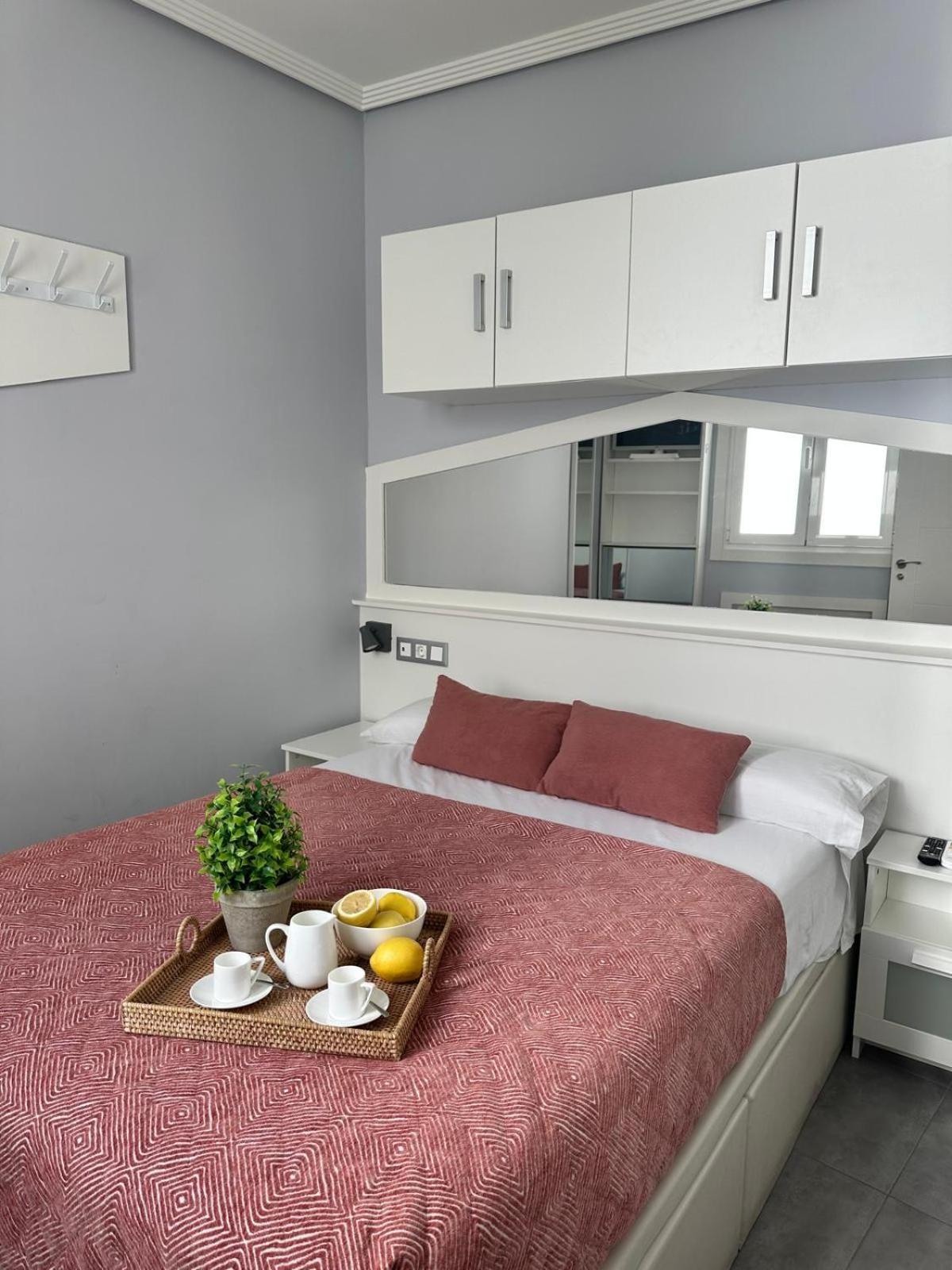 Piso Madrid Centro 5 Min Andando Gran Via Apartment Luaran gambar